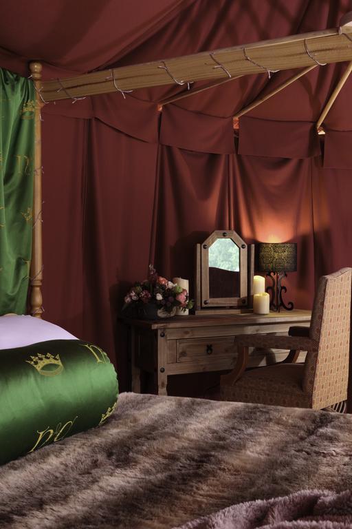 Leeds Castle Knights Glamping Ξενοδοχείο Εξωτερικό φωτογραφία
